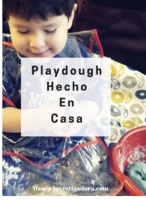 Lo bueno del play dough que no se cocina es que los niños te pueden ayudar a hacerlo!